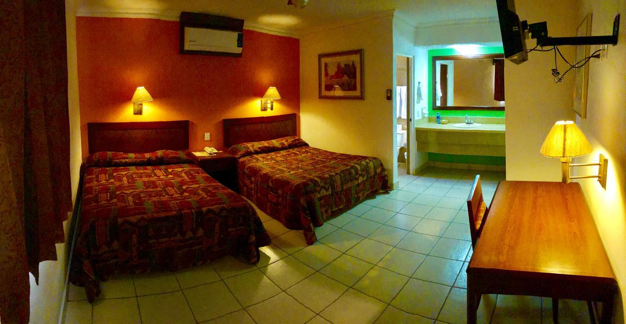 Hotel Posadas Del Ryal Ciudad Constitucion ภายนอก รูปภาพ