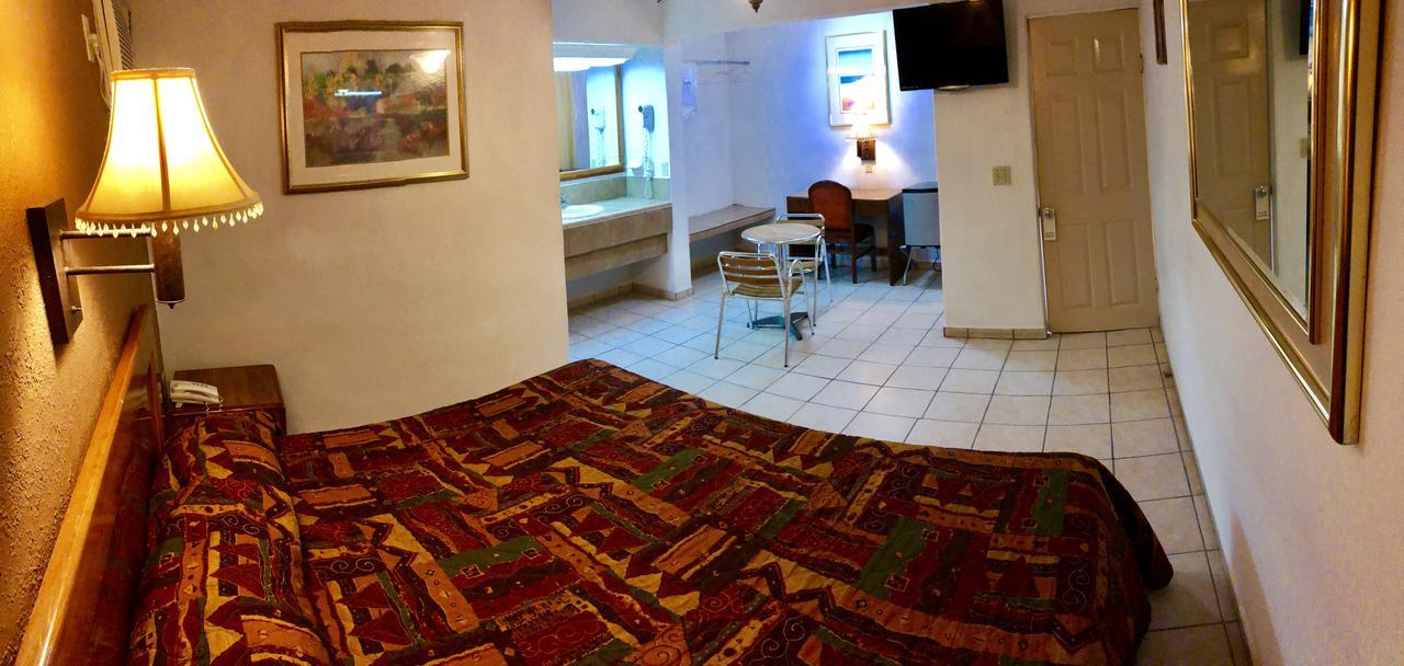 Hotel Posadas Del Ryal Ciudad Constitucion ภายนอก รูปภาพ