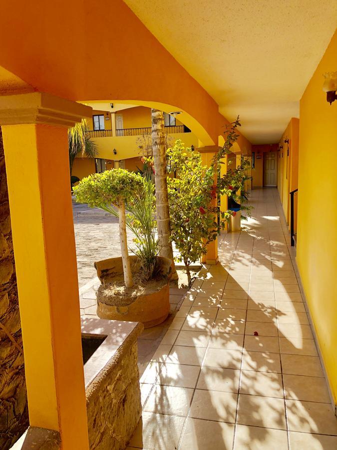 Hotel Posadas Del Ryal Ciudad Constitucion ภายนอก รูปภาพ